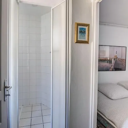 فيلة Nice Roses - Familiale & Studio Proche Plage مير-لي-بان